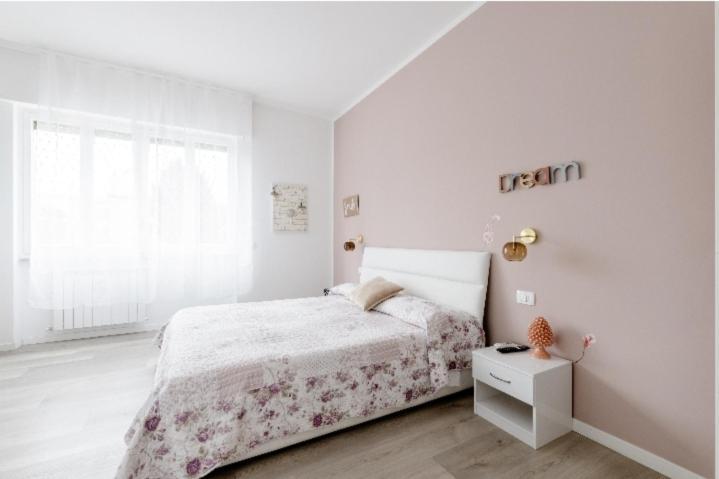 Casa Di Kiki Hotel Finale Ligure Room photo